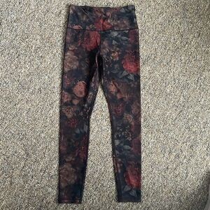 Athleta Elation Printed Tight Size Small